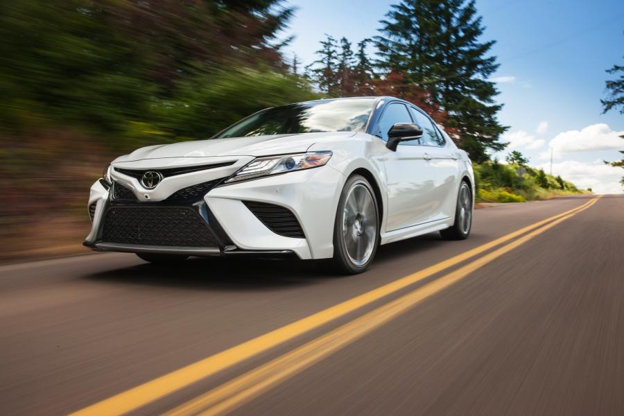  Toyota Camry XSE 2017 года  (NA) (фото 33 из 55)